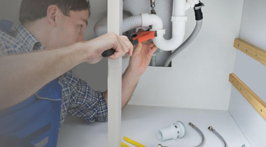 Professional emergency plumbing in Colfax, IN